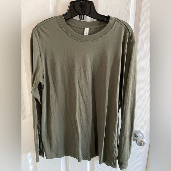 3 Lululemon “All Yours” Tops Size 4 - Picture 7 of 12